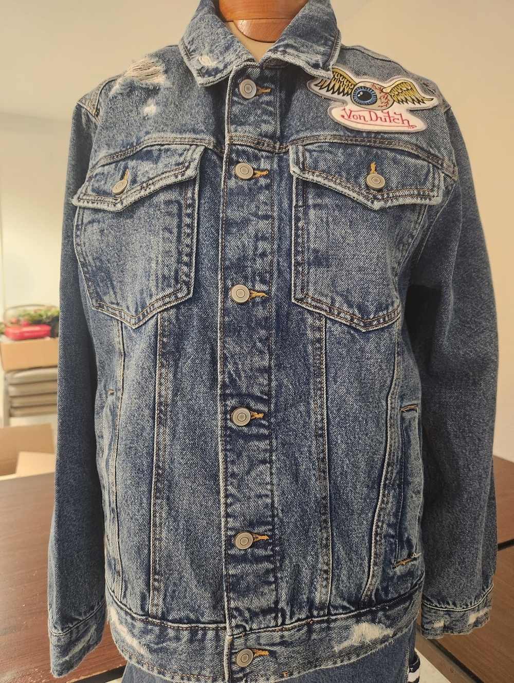 New Von Dutch Denim Jacket Mens Med Wings Eye Patch Button Up NWT